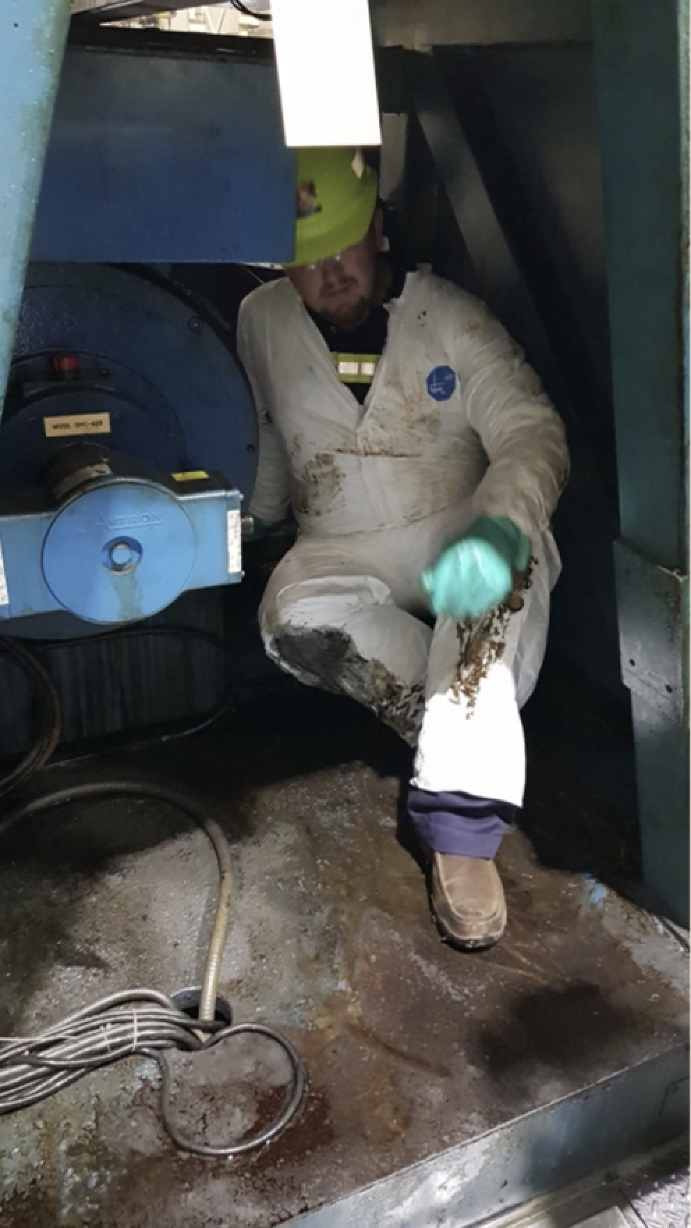 Interior equipment condition before Autonomous Maintenance restoration